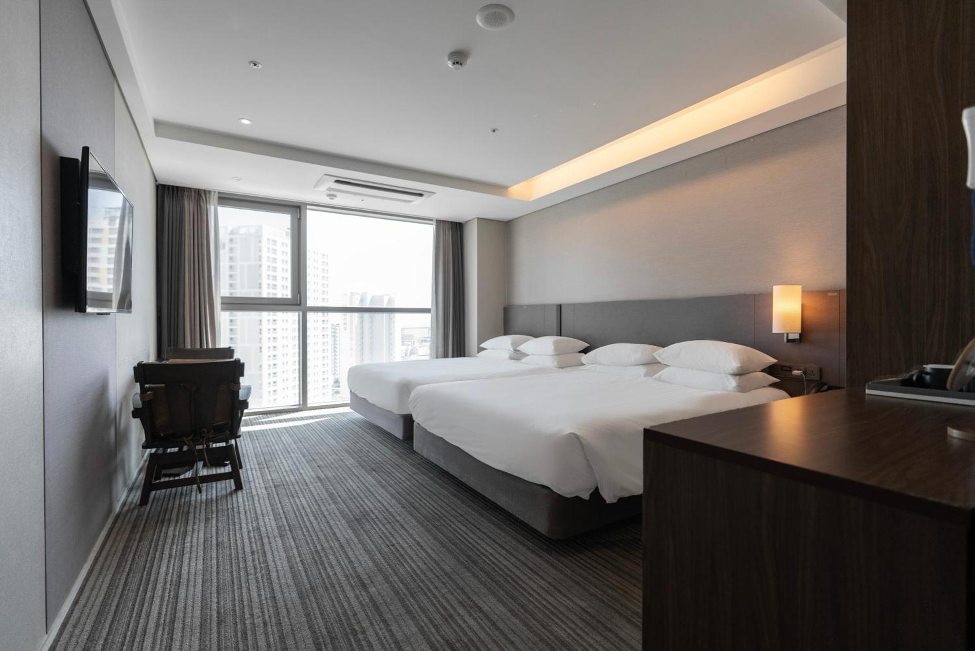 Northharbor Hotel Busan Bagian luar foto