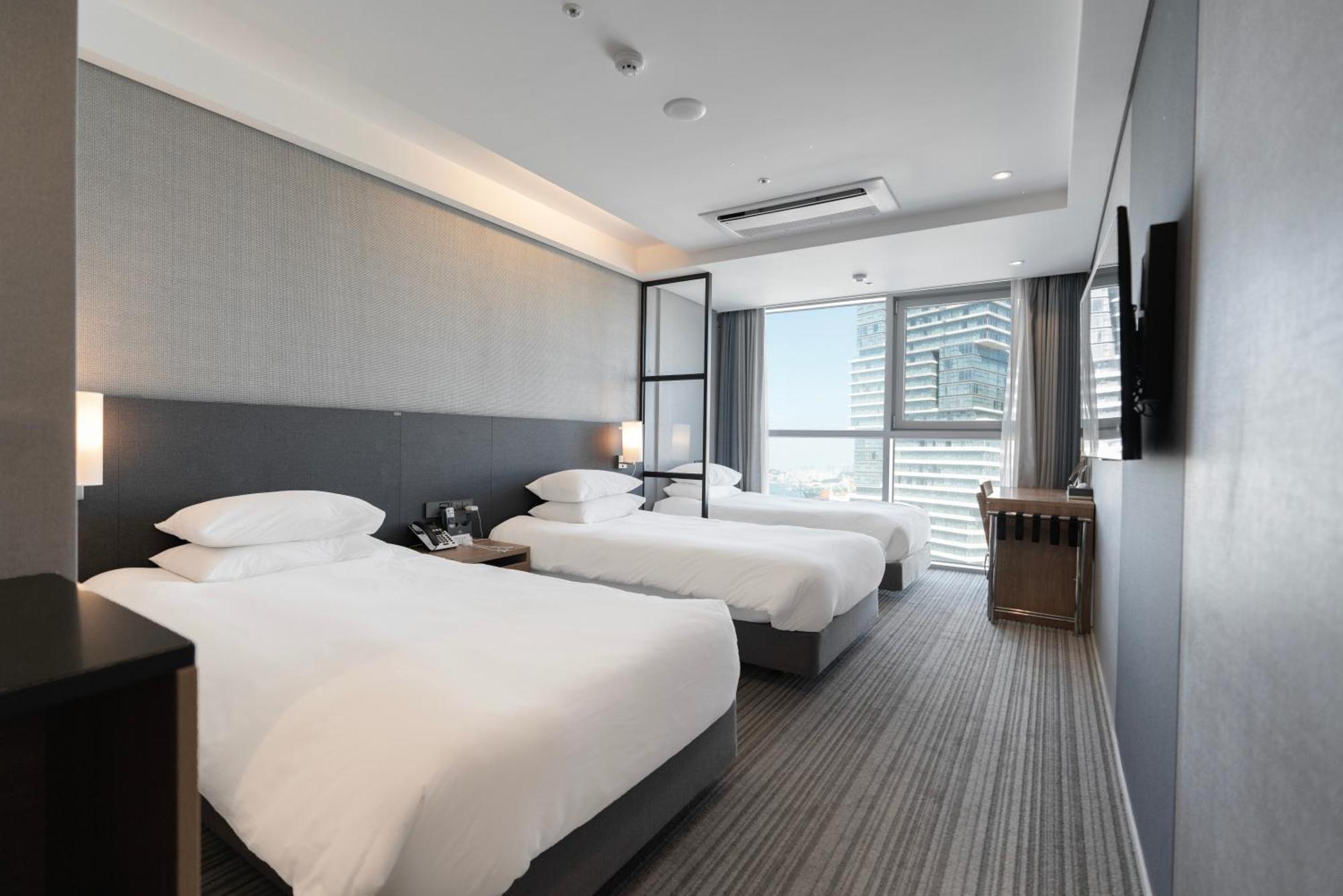 Northharbor Hotel Busan Bagian luar foto