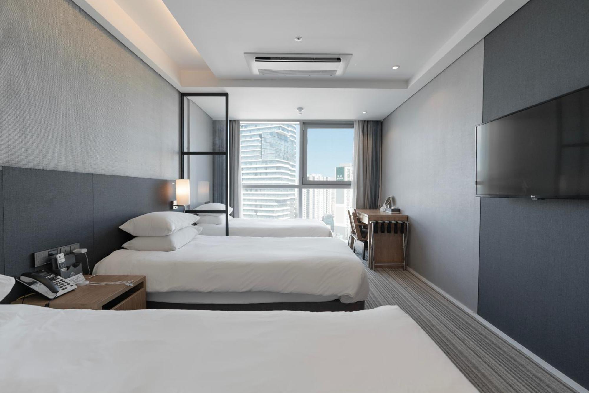 Northharbor Hotel Busan Bagian luar foto