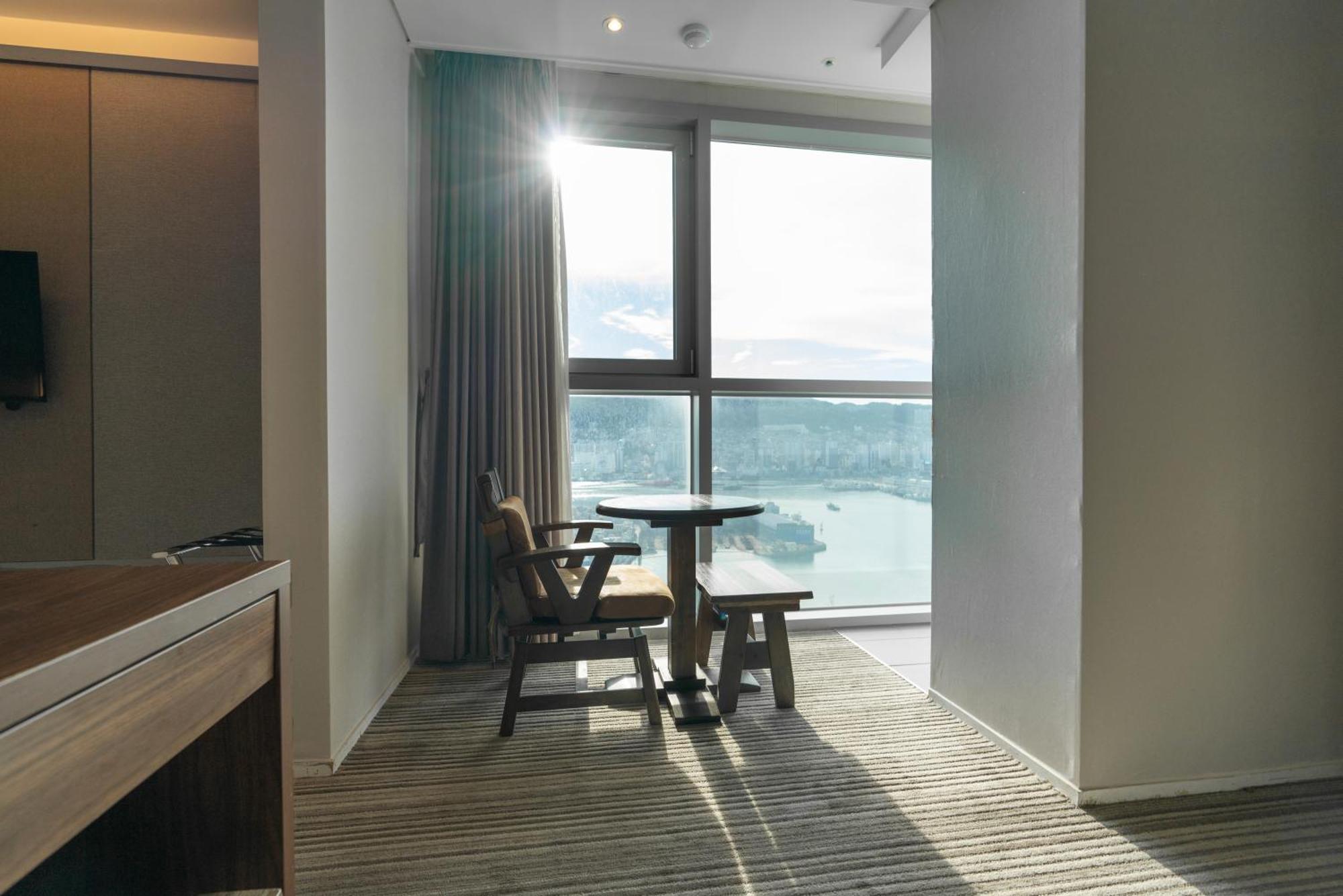 Northharbor Hotel Busan Bagian luar foto